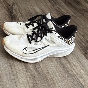 Nike Women's White and Black Athletic Shoes with Leopard Print